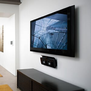 Safely mount TV, big screens and other appliances with Zinterlock
